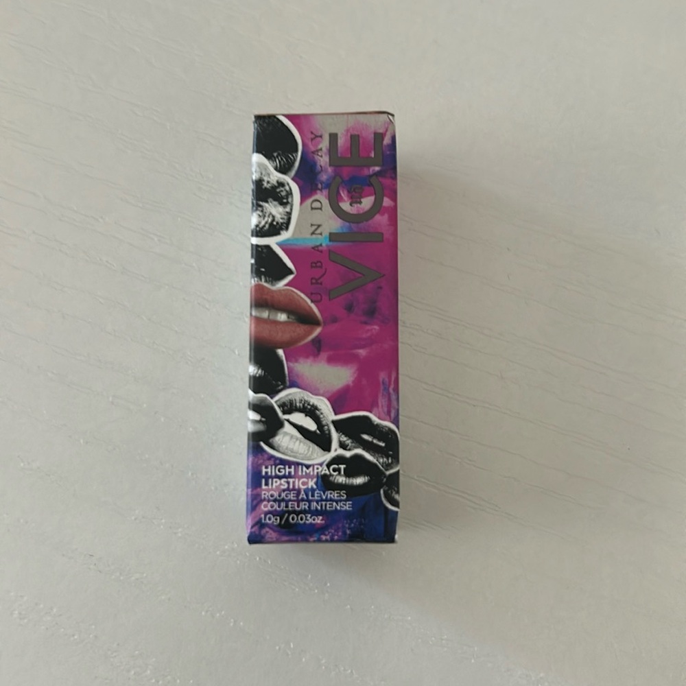 Urban Decay High Impact Lipstick - Picture 1 of 3